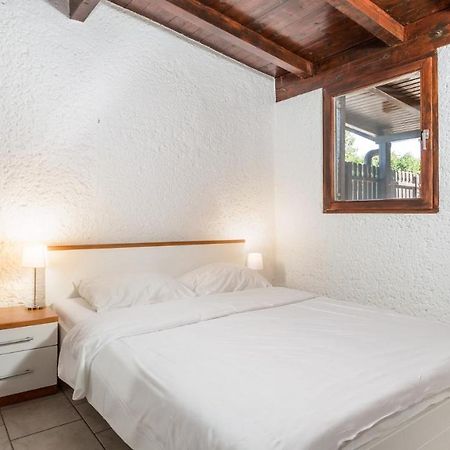 Rona Holiday Home Ana Poreč Extérieur photo