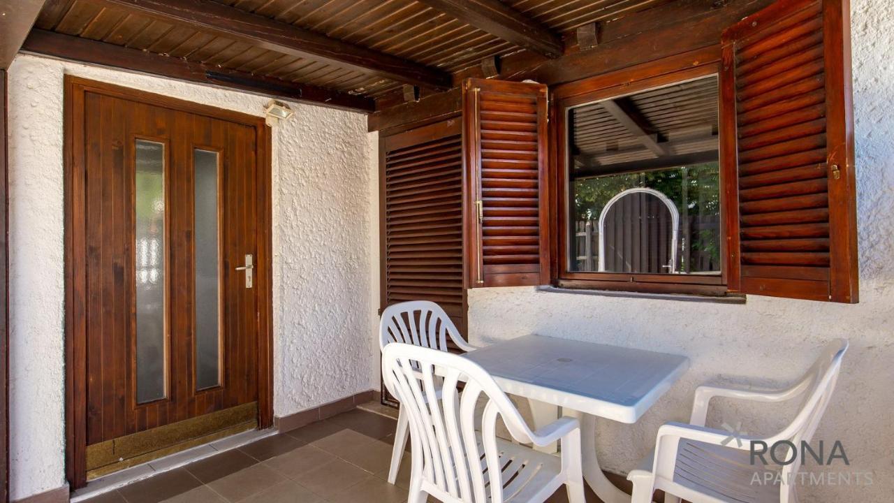 Rona Holiday Home Ana Poreč Extérieur photo